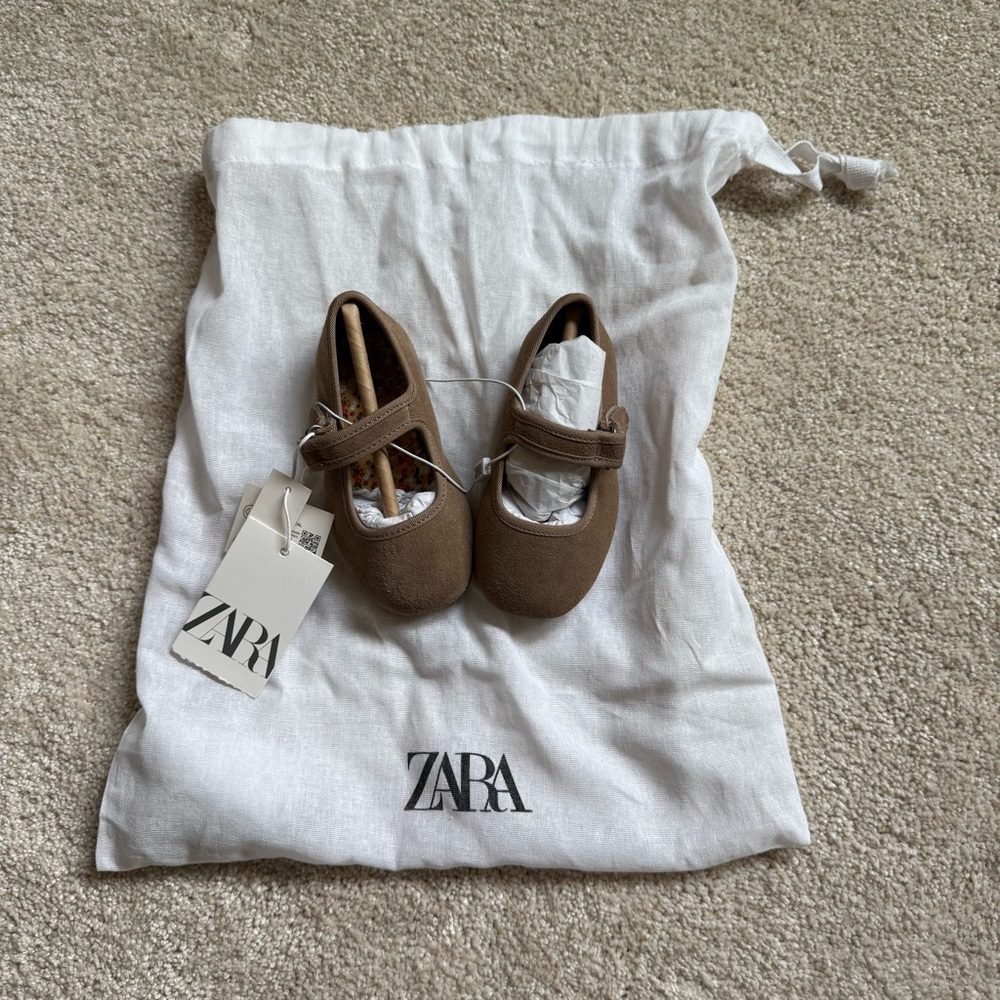 BNWT Zara Baby Suede Ballet Flats